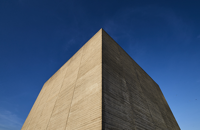 The concrete monolith that is the Hayward Gallery
