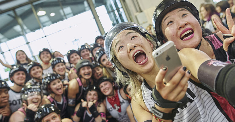 London Roller Derby and Gotham celebrate after their game